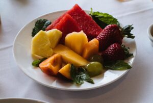 Leia mais sobre o artigo 7 Frutas que Seu Gato Pode Comer e Vai Amar